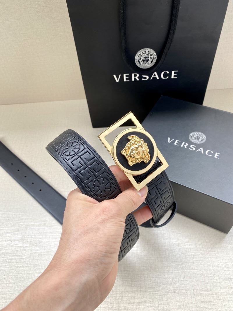 VERSACE